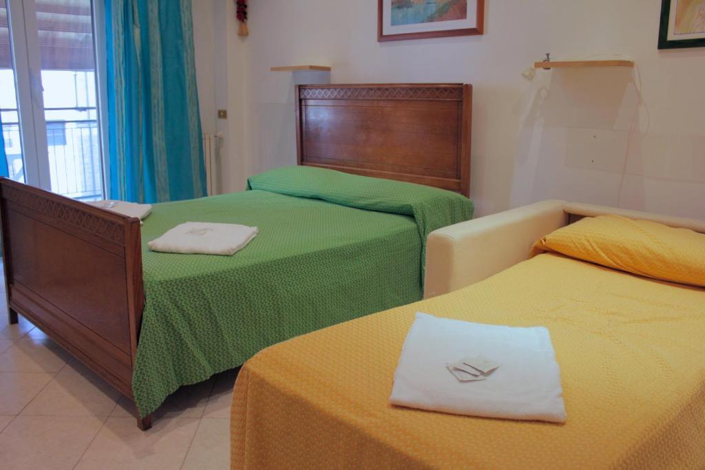 Tourist House Roma Aparthotel Szoba fotó