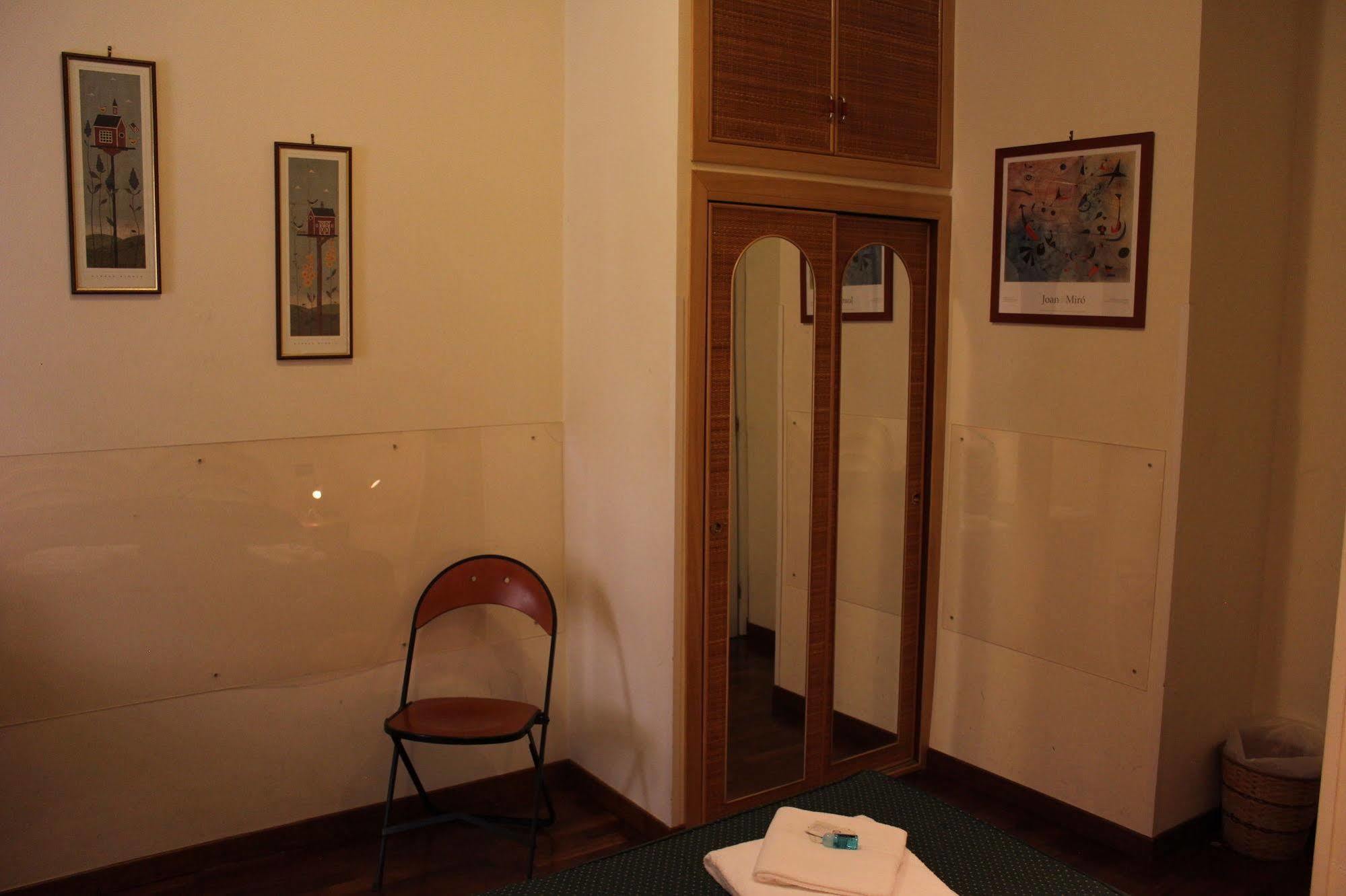 Tourist House Roma Aparthotel Kültér fotó